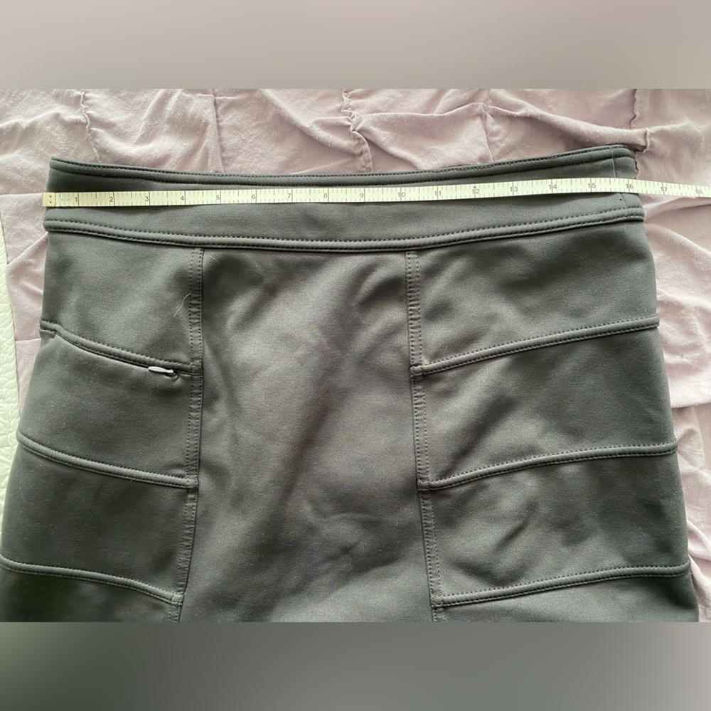 3/$20 Athleta Skirt - Picture 8 of 8